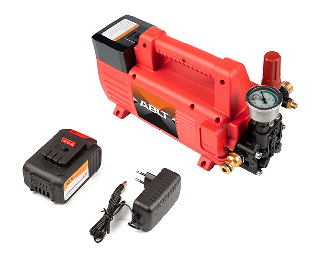 Cordless High Pressure Washer